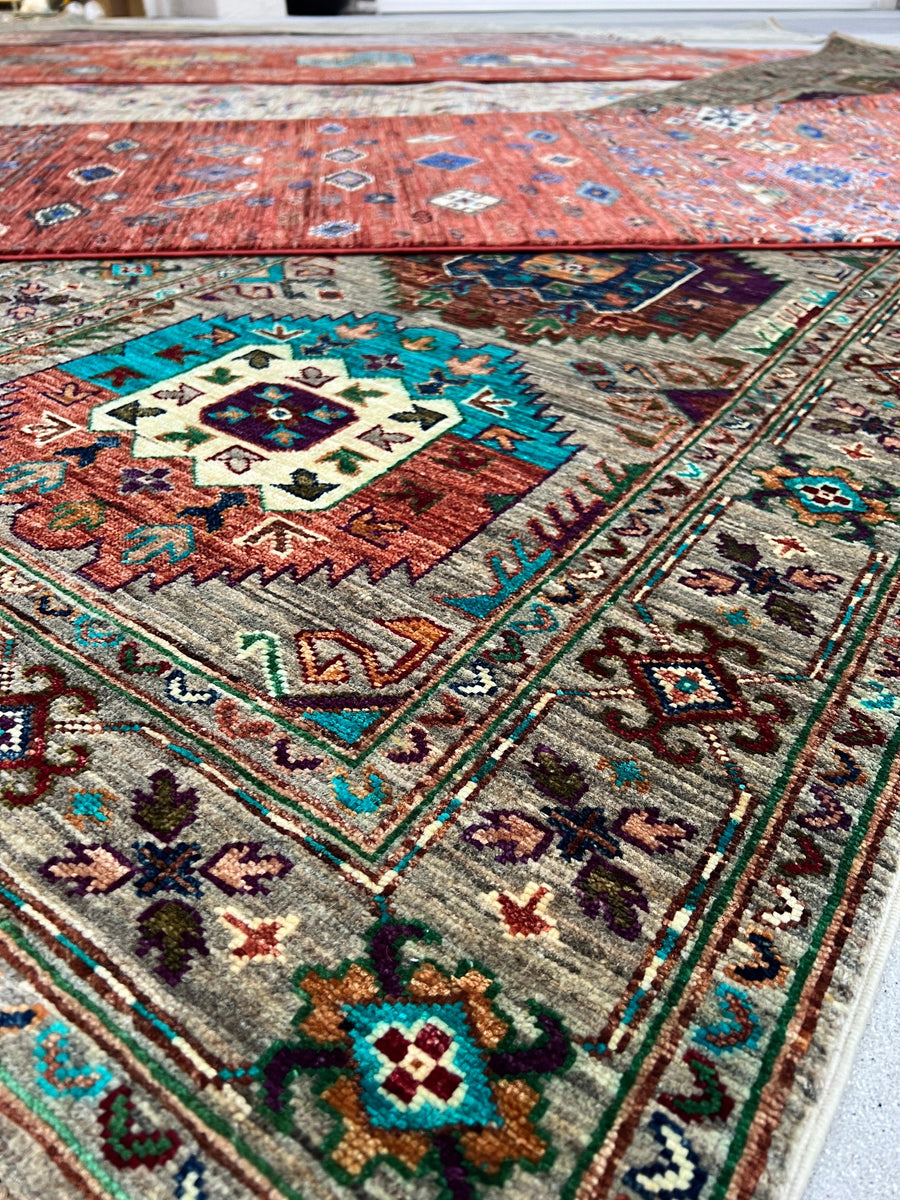 HandKnotted Rugs vs. HandTufted Rugs What’s the Difference? The