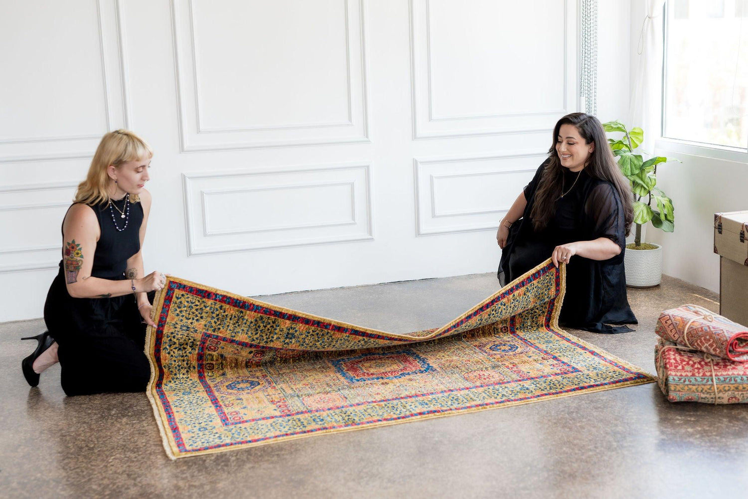 Authentic Handmade Afghan Rugs: Hand-Knotted Handwoven Luxury Wool Area ...