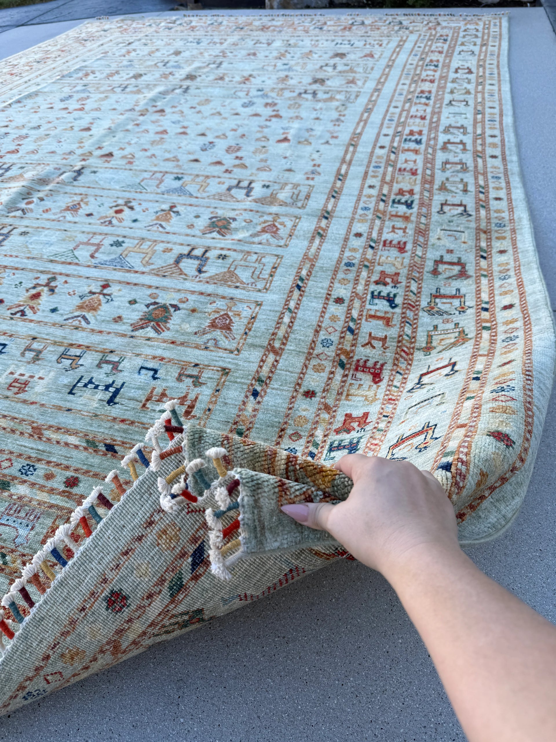 Vaughn - 9x12 Area Rug