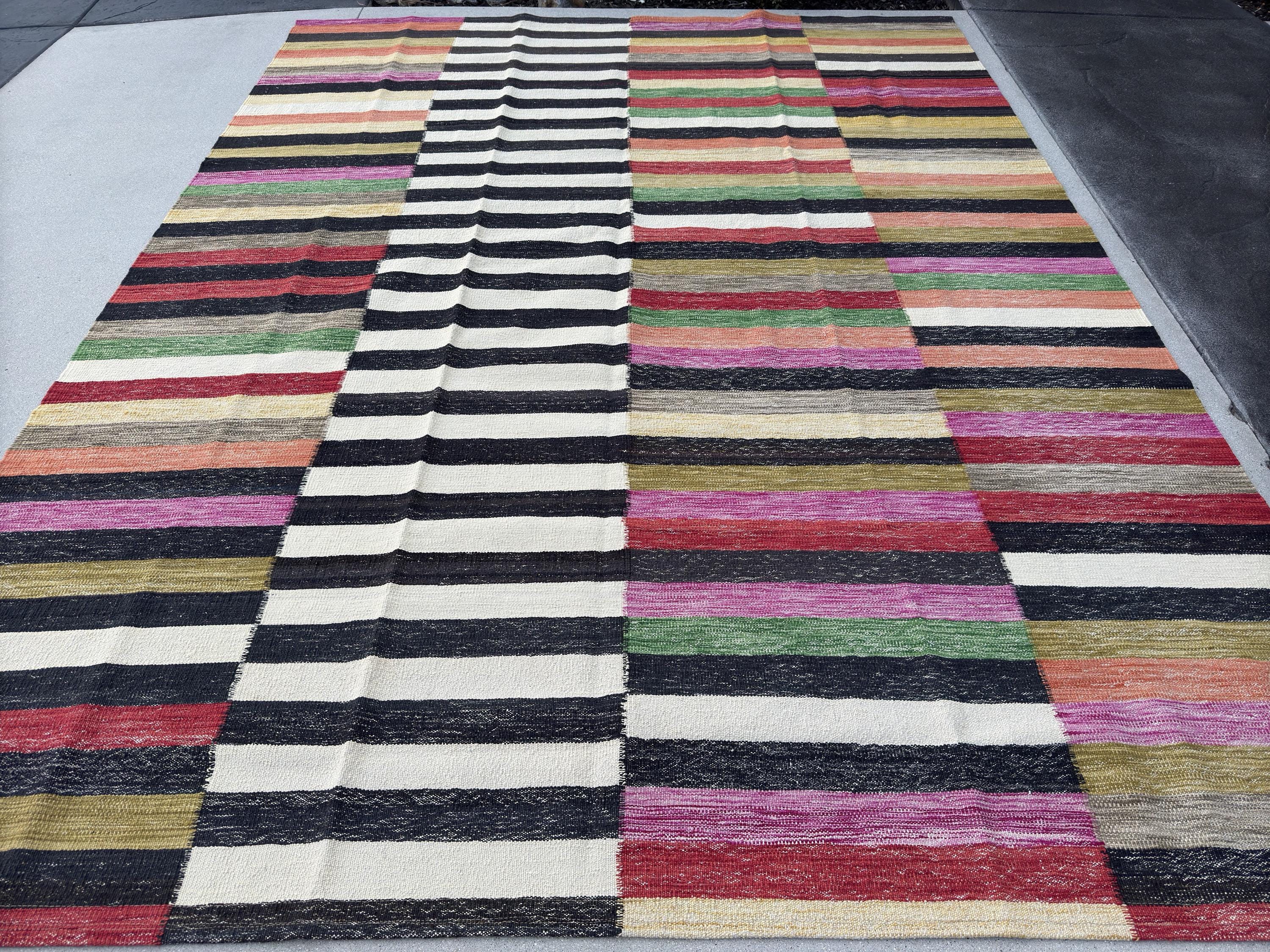 8x11 Handmade Afghan Kilim Rug | White Black Blood Red Pine Olive Green Cornsilk Gold Yellow Fuchsia Magenta Pink Grey Taupe Cream | Wool