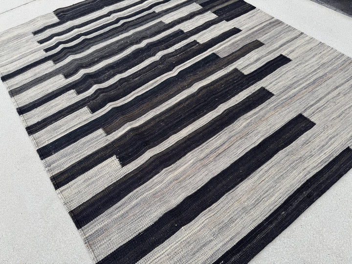 5x6 (160x195) Handmade Afghan Kilim Rug | Slate Steel Charcoal Grey Cream White Black | Wool Flatweave Contemporary Minimalist