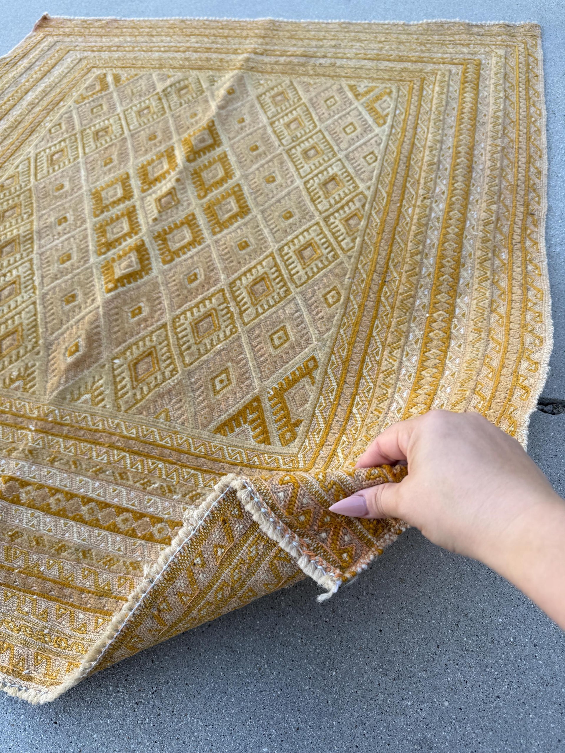 4x4-5 (121x137) Handmade Afghan Vintage Barjasta Rug | Gold Saffron Mustard Cornsilk Yellow Rust Burnt Orange Cream Salmon Taupe | Wool