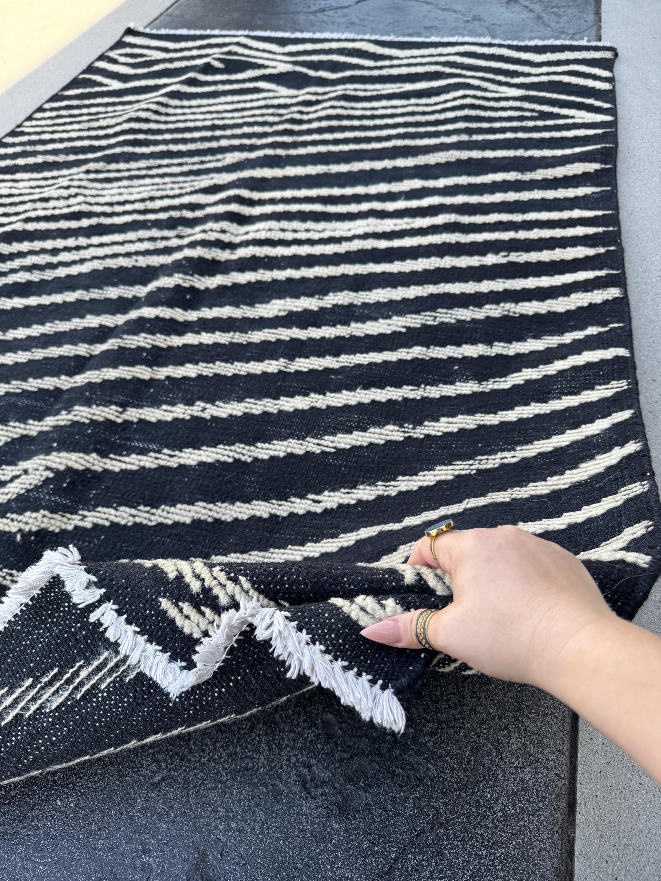 4x6 (121x182) Handmade Afghan Moroccan Rug | Black White Ivory Cream | Wool Plush Hand Knotted Minimalist Contemporary Shag