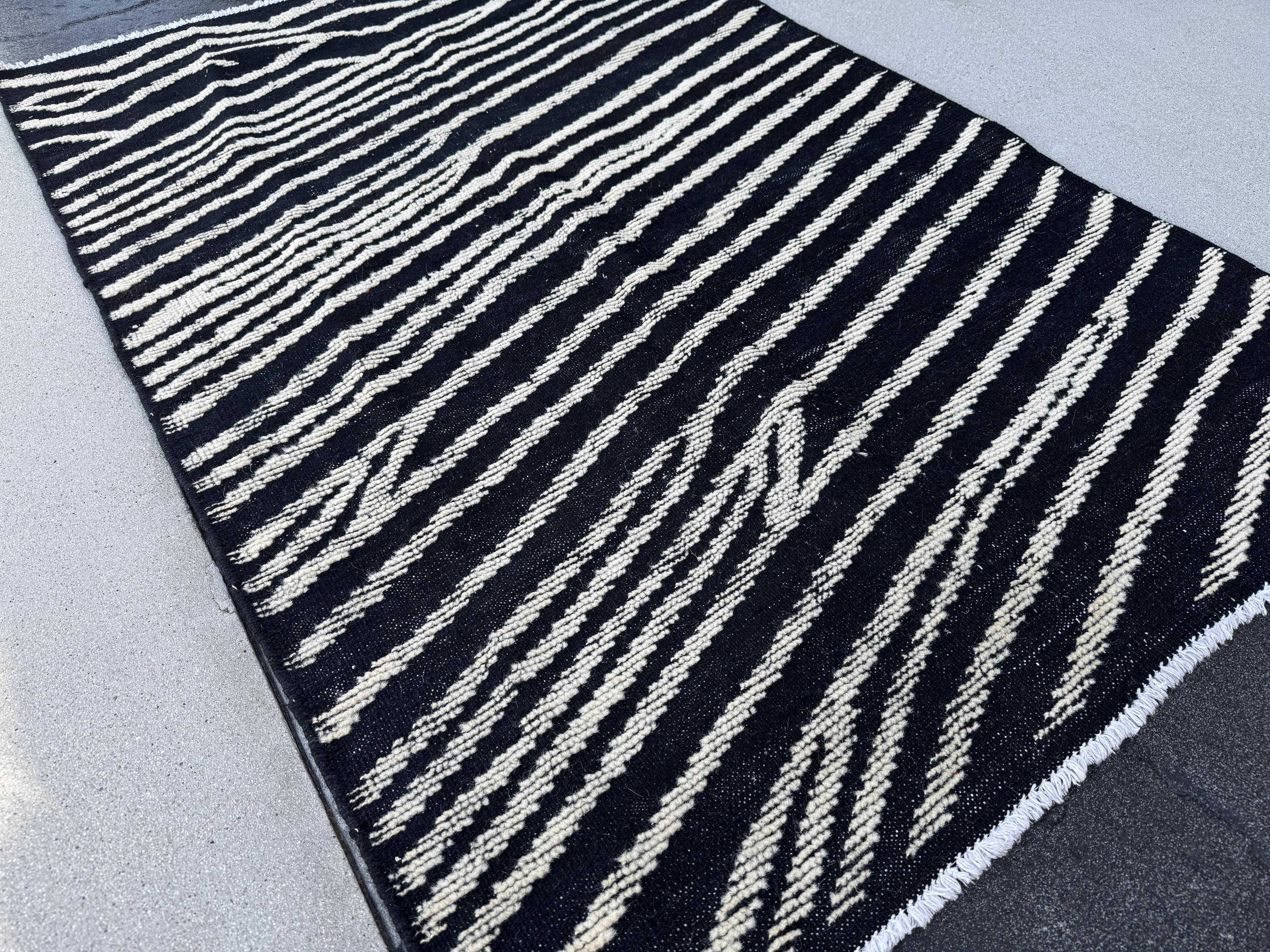 4x6 (121x182) Handmade Afghan Moroccan Rug | Black White Ivory Cream | Wool Plush Hand Knotted Minimalist Contemporary Shag