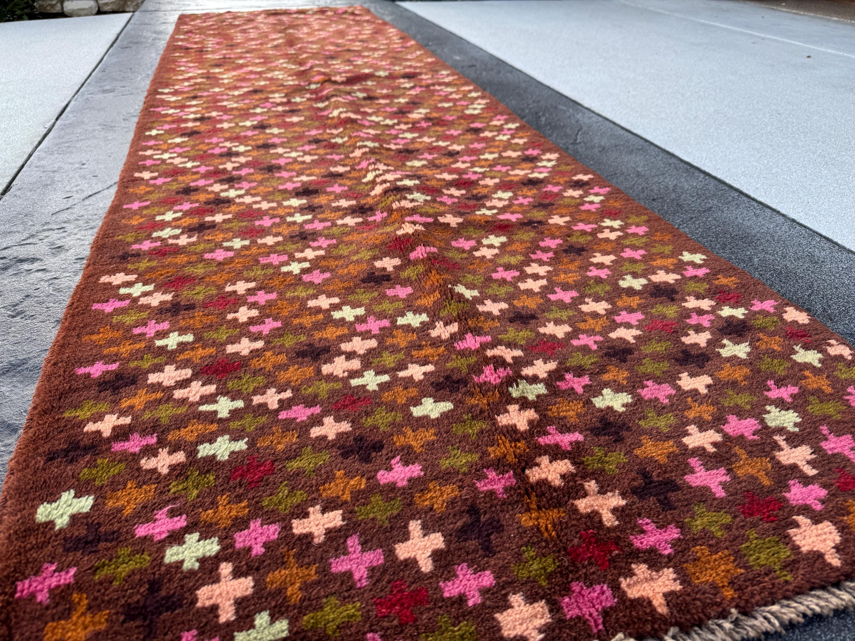 3x10 (90x305) Handmade Vintage Afghan Baluch Runner Rug | Chocolate Brown Rose Salmon Pink Pine Green Mocha Cream White Coffee | Flatwoven