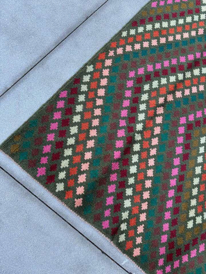 7x10 (215x305) Handmade Vintage Afghan Baluch Rug | Olive Green Burgundy Pink Coral Burnt Orange Cream White Mustard Yellow Teal Aqua Blue