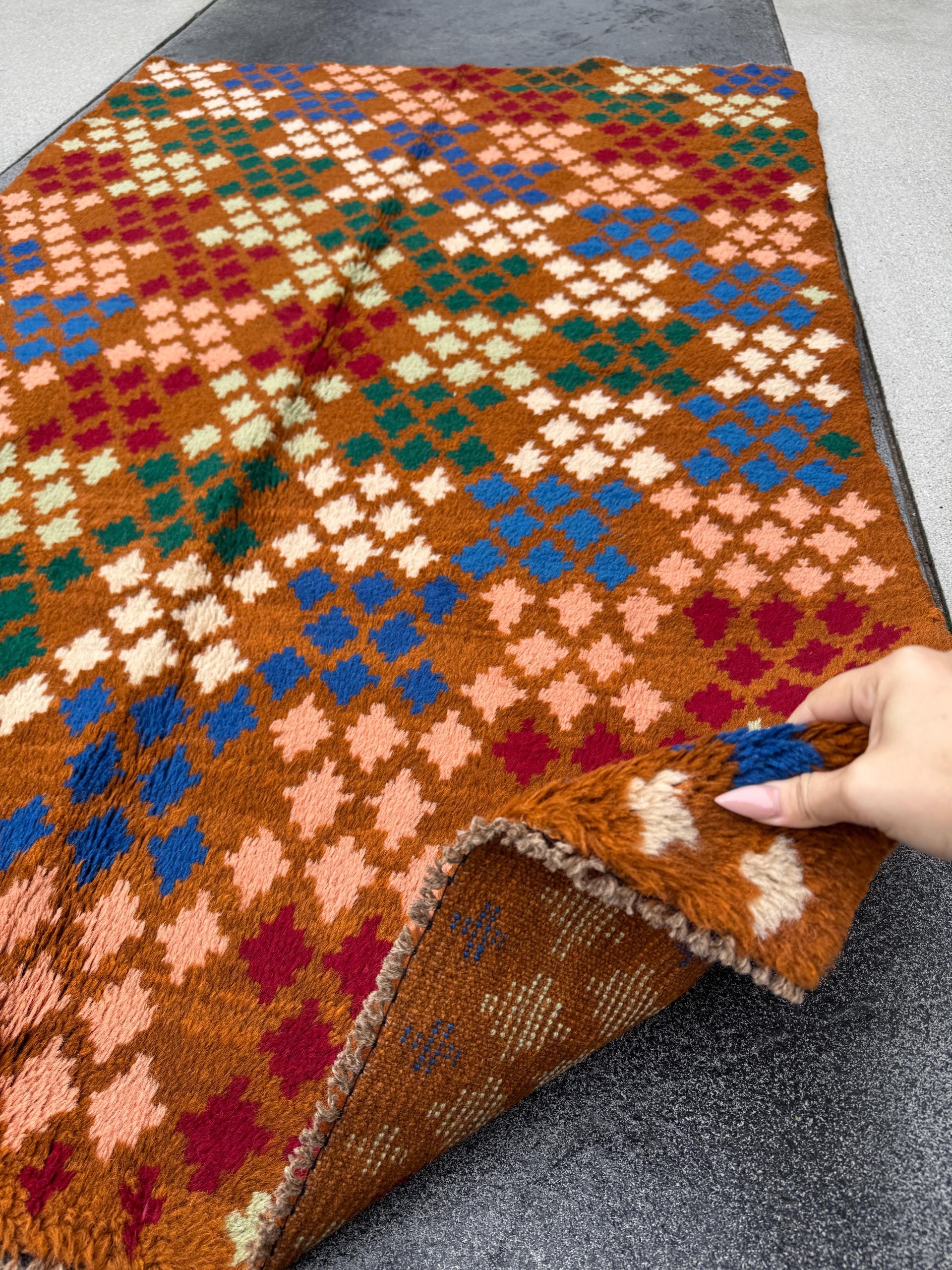 4x6 Handmade Vintage Afghan Baluch Rug | Chocolate Brown Navy Blue Salmon Pink Peach Forest Mint Green Brick Red Cream White | Flatwoven