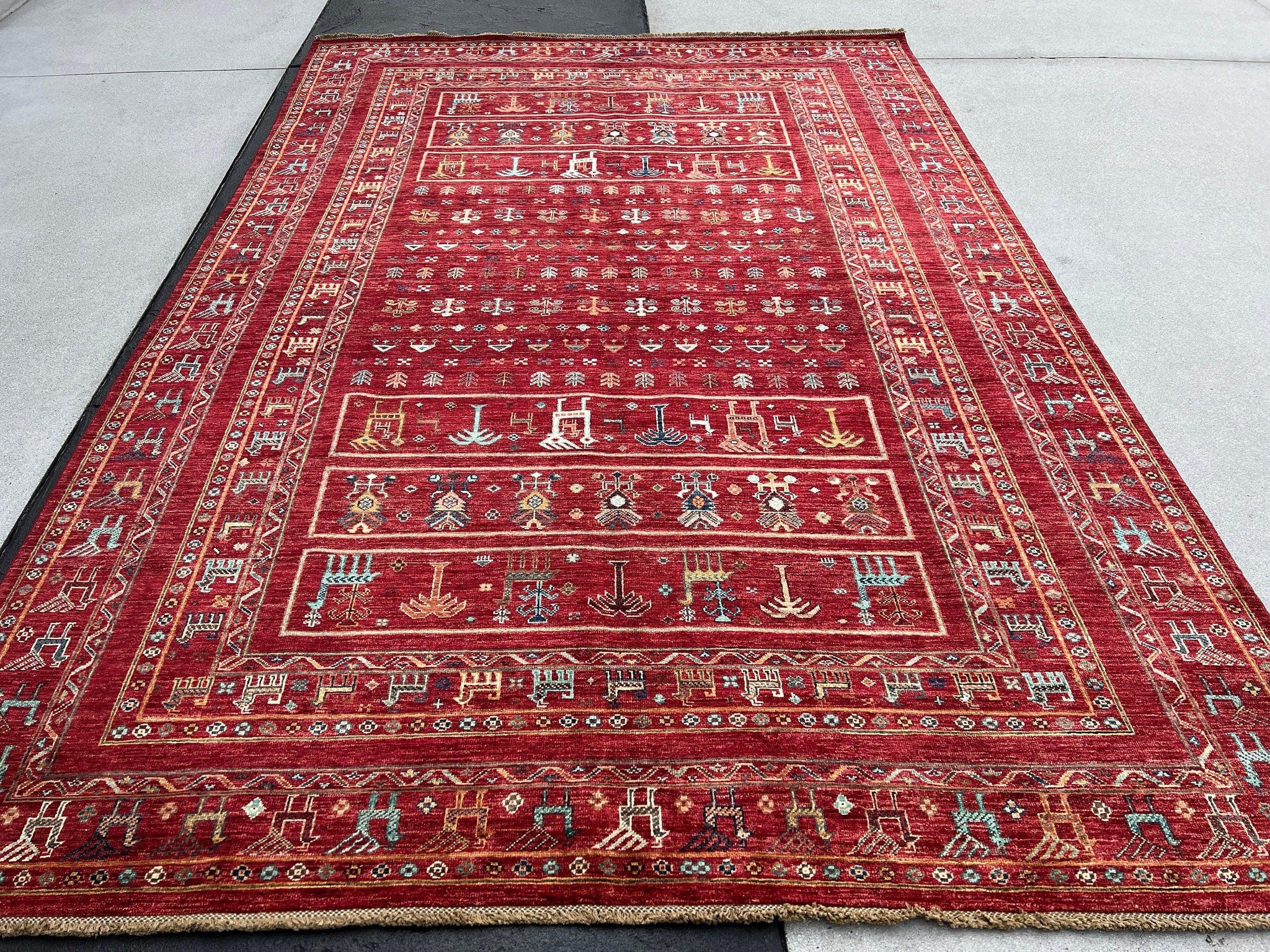 Angelique - 7x11 Area Rug - The Rug Mine - Free Shipping Worldwide ...