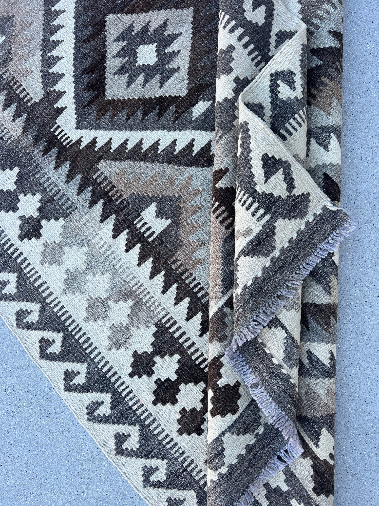 4x5 (150x120) Handmade Afghan Kilim Rug | Grey Gray Ivory Cream | Hand Knotted Oriental Persian Turkish Bohemian Geometric